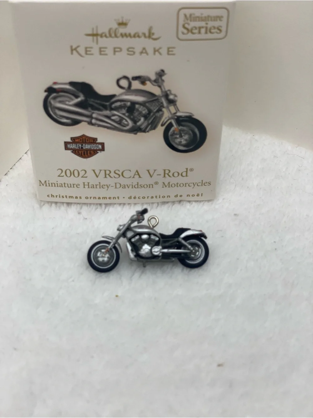 Hallmark keepsake 2002